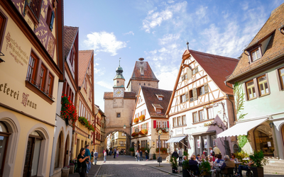 Group trips to Germany: Learning German and discovering culture together